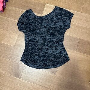 Old Navy workout top with cutout in the back